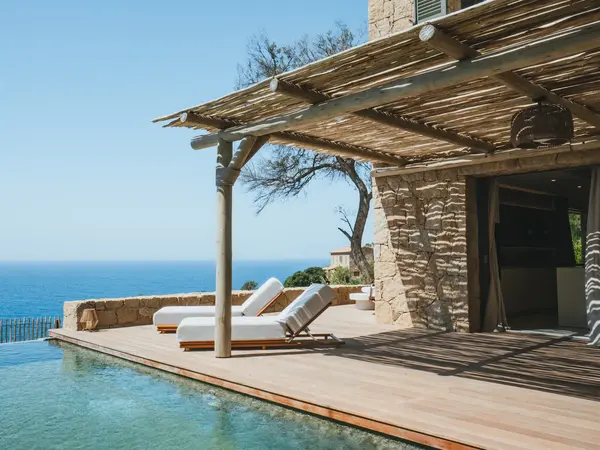 French villa rental with Ivdb Conciergerie